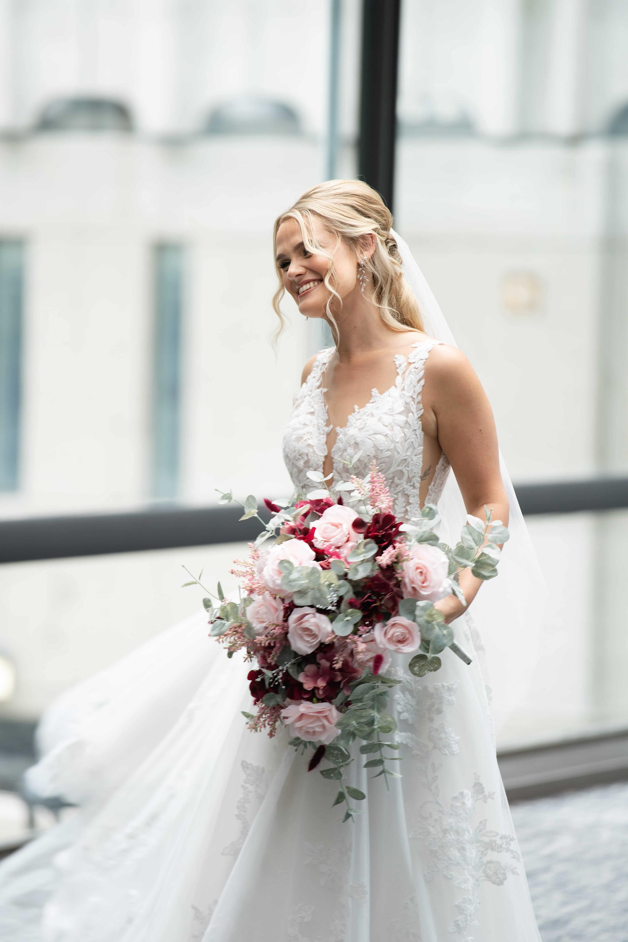 Wedding couple Minneapolis
